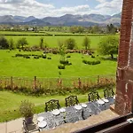 8 Bed In Cumbria Oc-Sz373