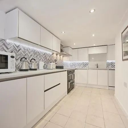 8 Bed In Cumbria Oc-Sz373 Casa de Férias